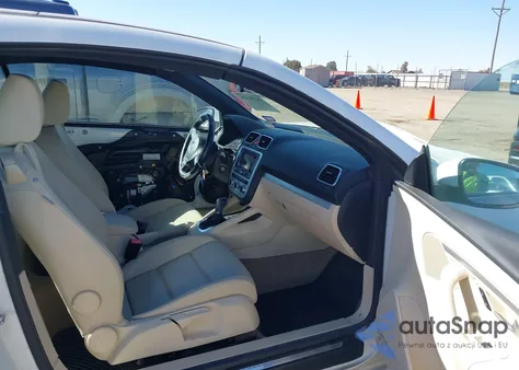 2014 Volkswagen Eos Komfort z USA, uszkodzony, nr VIN WVWBW8AH3EV004452